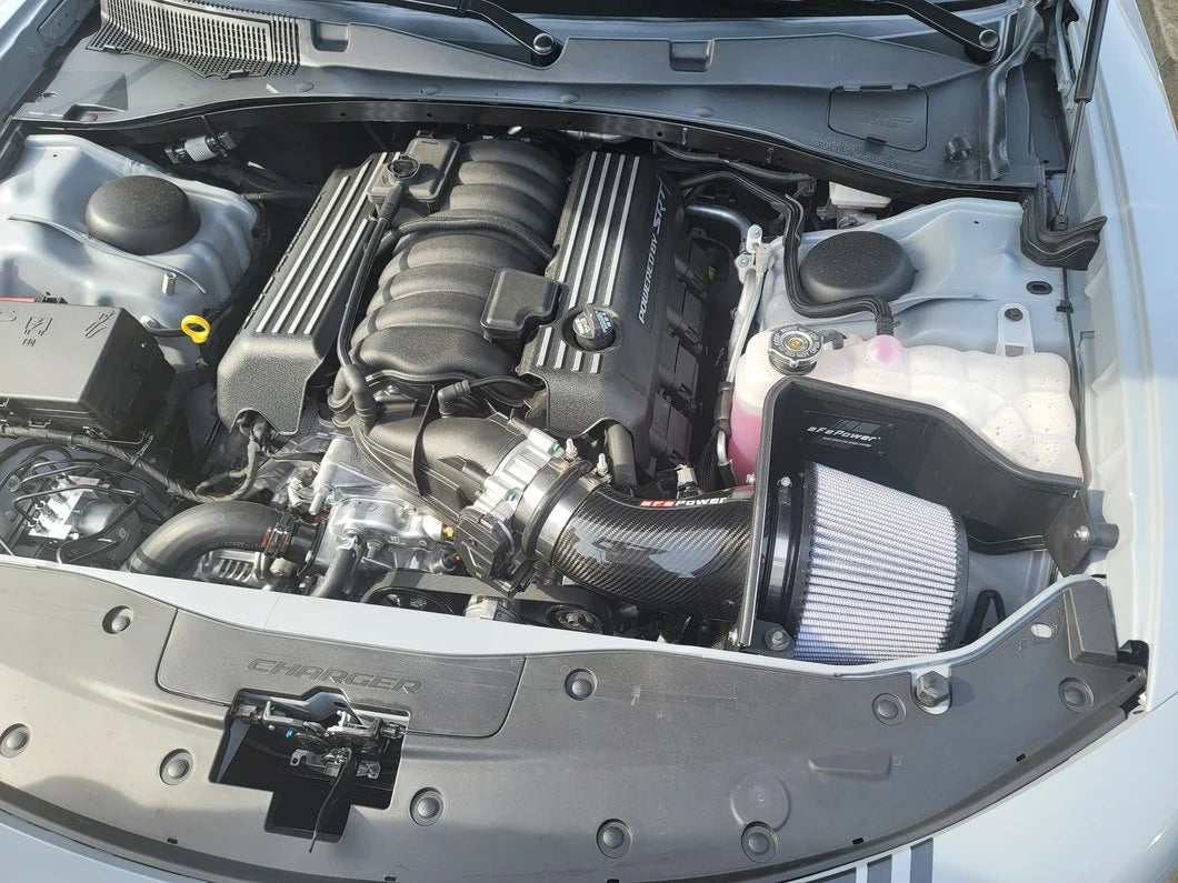 Filtro de Alto Flujo aFe Magnum Force en Fibra de Carbono Challenger/Charger 6.4L 2012-2023