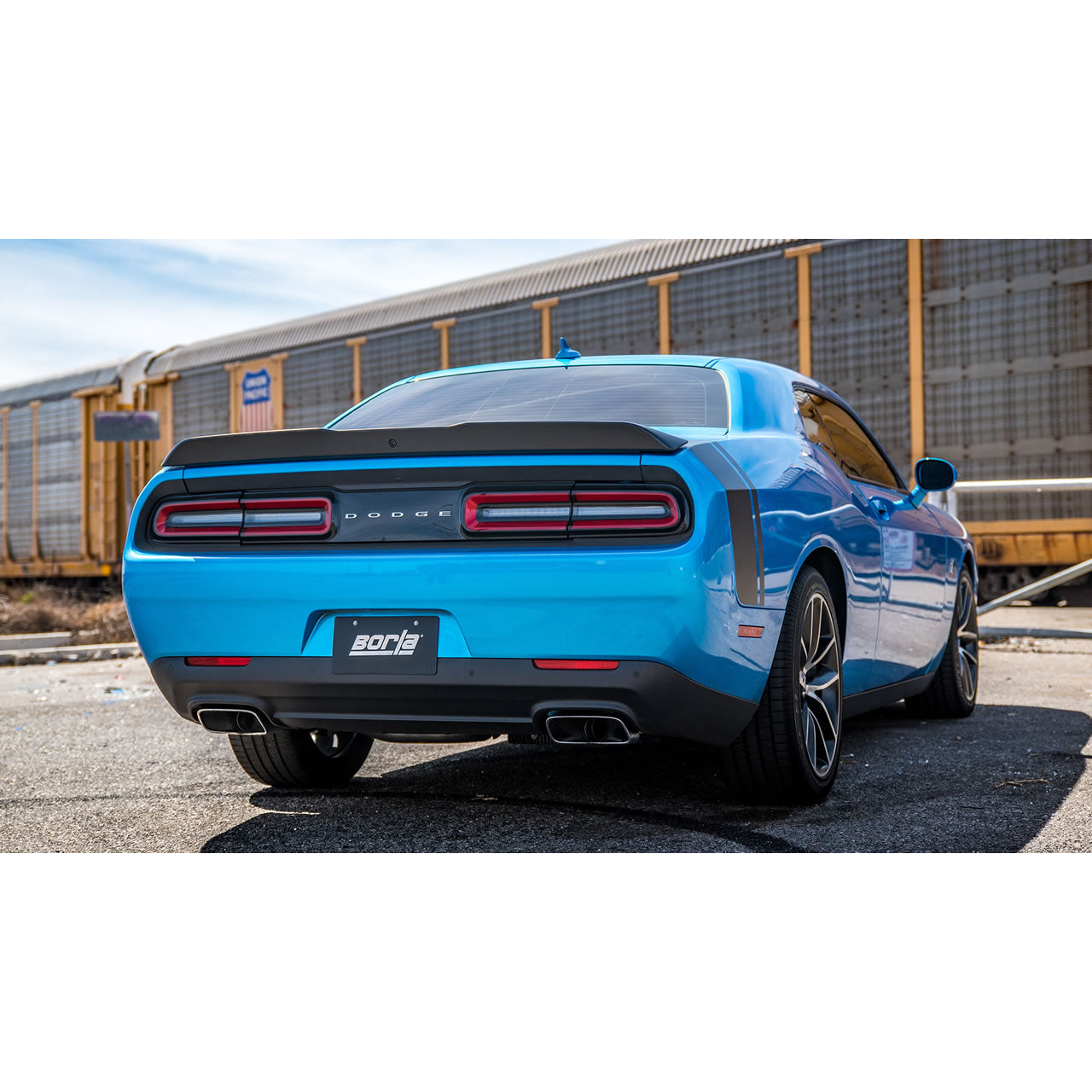 Catback Borla ATAK Challenger ScatPack 6.4L V8 2015-2023 Con Válvulas Activas