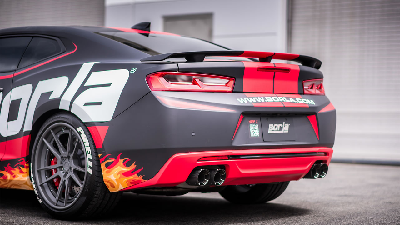 Catback Borla S-Type Camaro 6.2L V8 2016-2024 Salidas Duales (Puntas Fibra de Carbono)