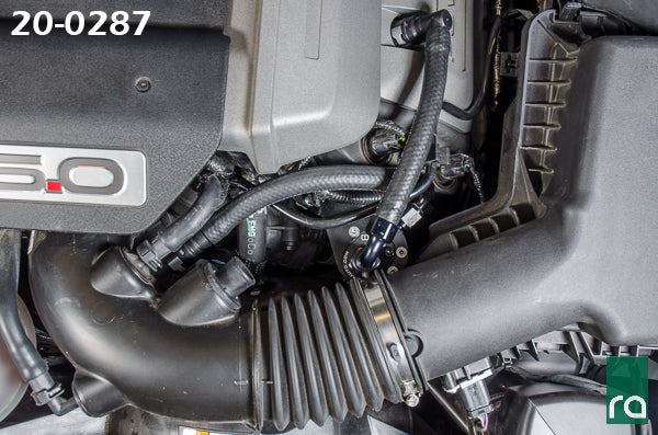 Catch Can CCV Radium Engineering Mustang GT 5.0 2015-2017