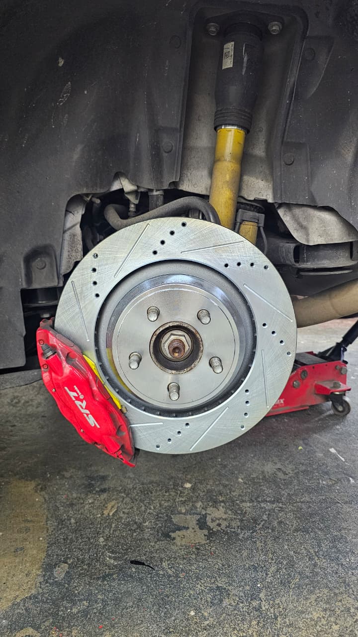 Discos de Freno Traseros Perforados y Ranurados 350mm para Challenger/Charger 2015-2023