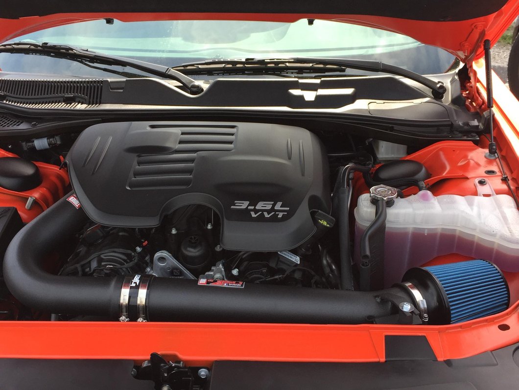 Filtro de Alto Flujo Injen Charger V6 2011-2023