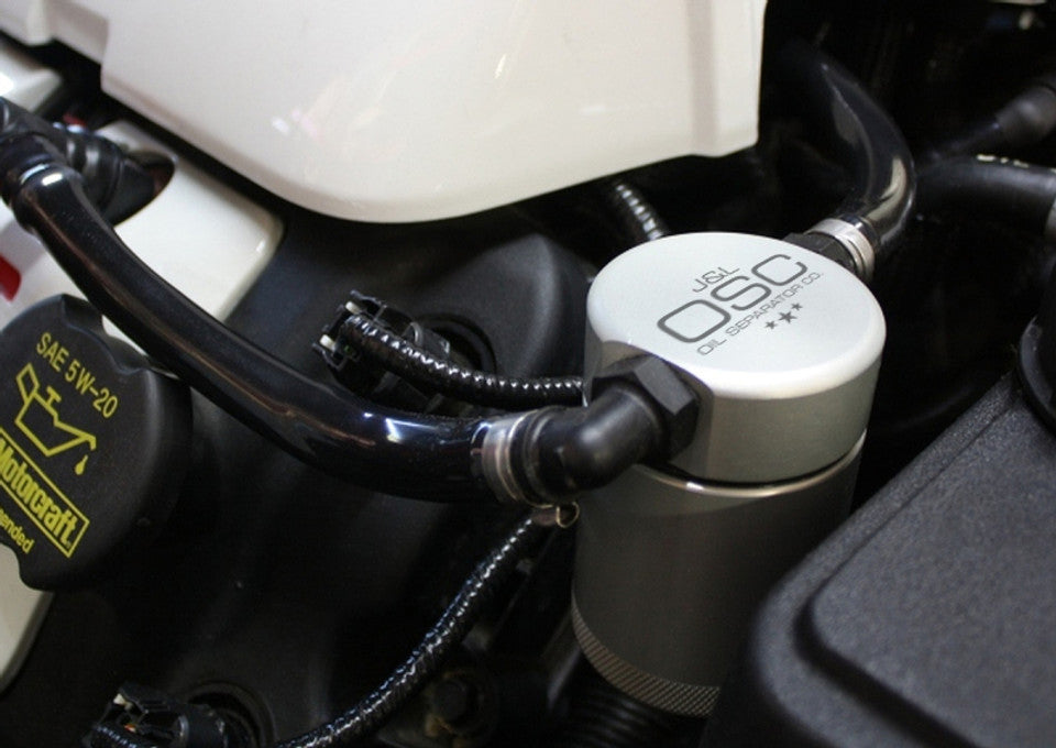 Catch Can J&L Mustang GT 5.0L V8 2011-2020 Lado Pasajero