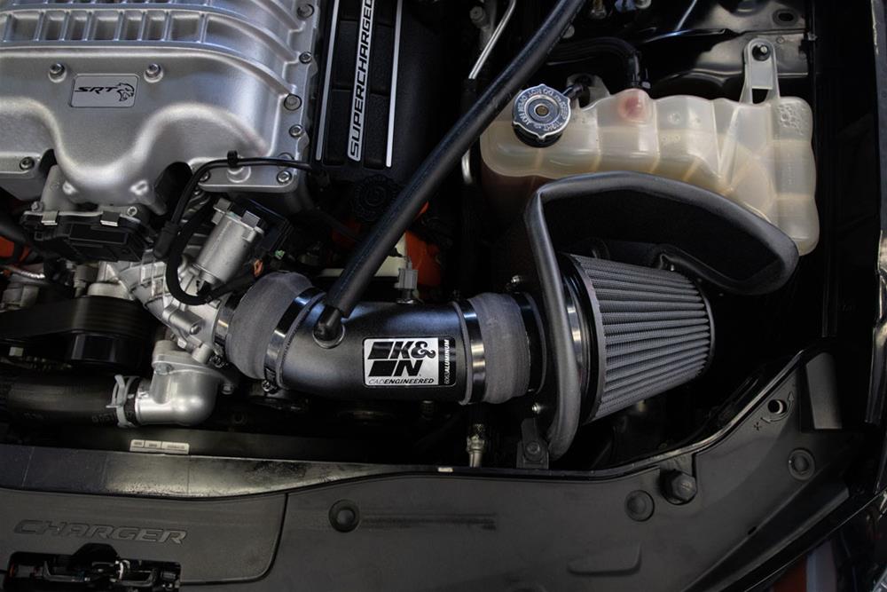 Filtro de Alto Flujo K&N DryFlow Performance Charger/Challenger Hellcat 2017-2023