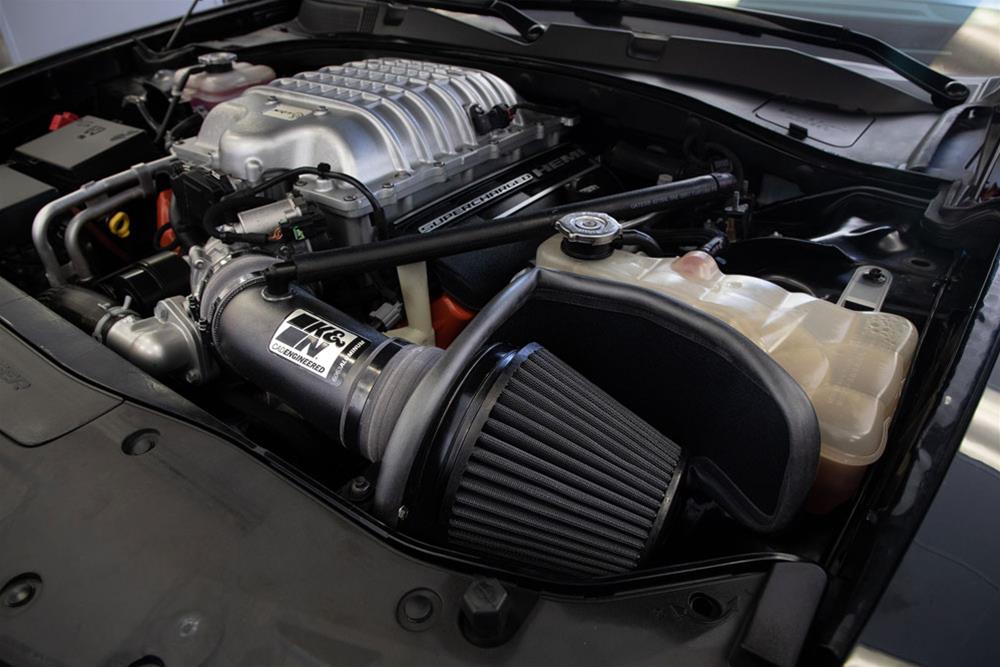 Filtro de Alto Flujo K&N DryFlow Performance Charger/Challenger Hellcat 2017-2023
